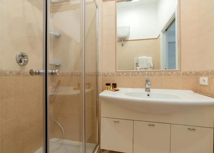 Bed and breakfast San Cesareo 64 4*