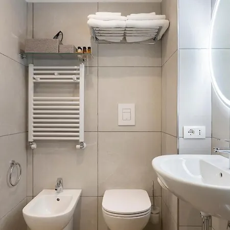 Bed & Breakfast San Cesareo 64 *